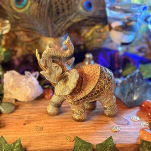 Elefante em Resina 16cm