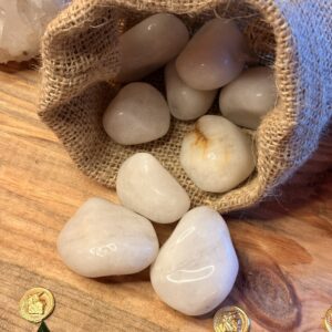 Pedra Rolada 3 a 4cm - Quartzo Branco
