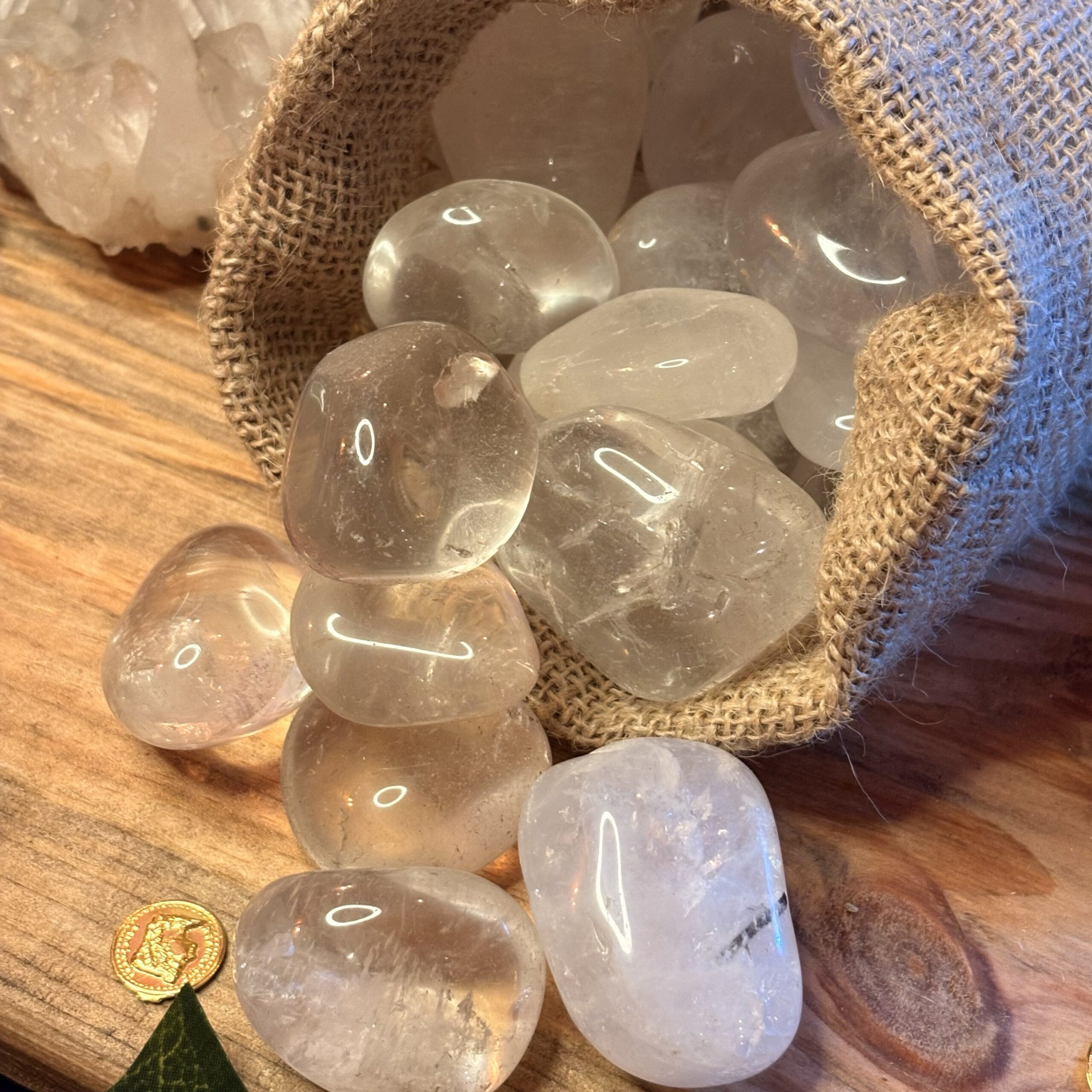 Pedra Rolada 3 a 4cm - Quartzo Cristal