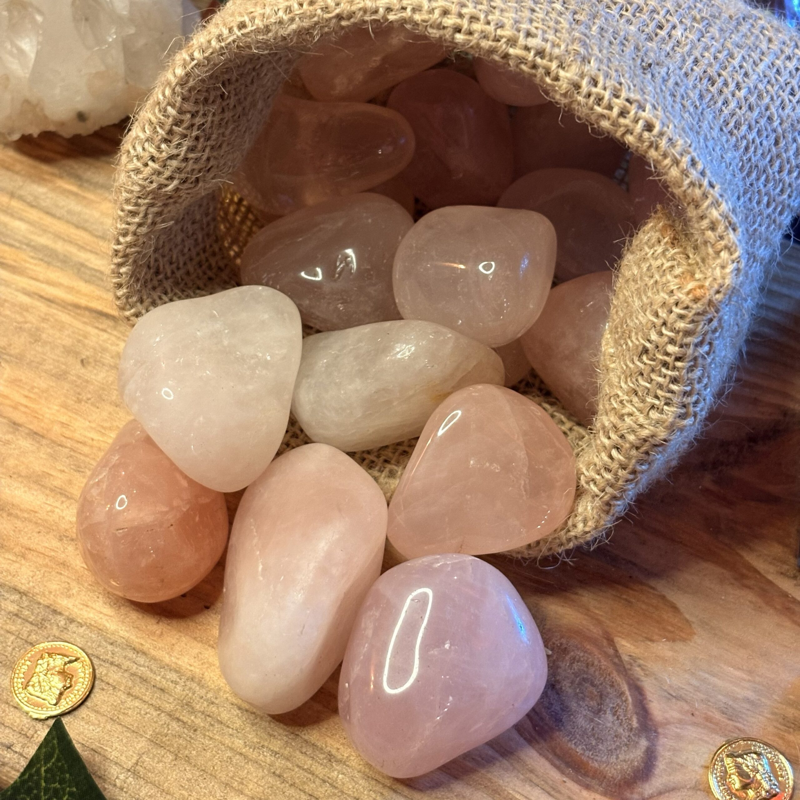 Pedra Rolada 3 a 4cm - Quartzo Rosa